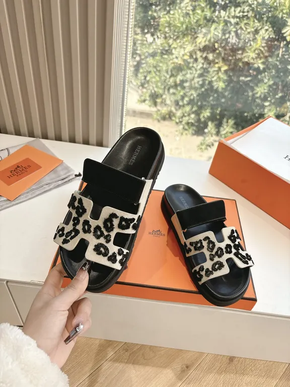 Hermes Shoe 